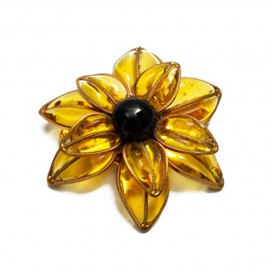 Broche fleur MARGUERITE DE VALOIS