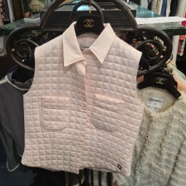 Veste sans manche CHANEL Identification rose