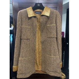 Veste CHANEL T 36  laine marron et beige avec haut en soie lamé or 