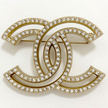 Broche strass CHANEL relief...