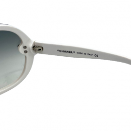 Lunettes de soleil CHANEL