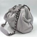 Sac gris clair CHANEL cuir vieilli