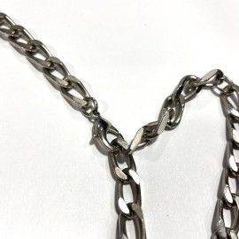 Collier CHANEL chaîne gourmette métal argent