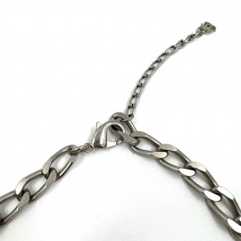 Collier CHANEL chaîne gourmette métal argent