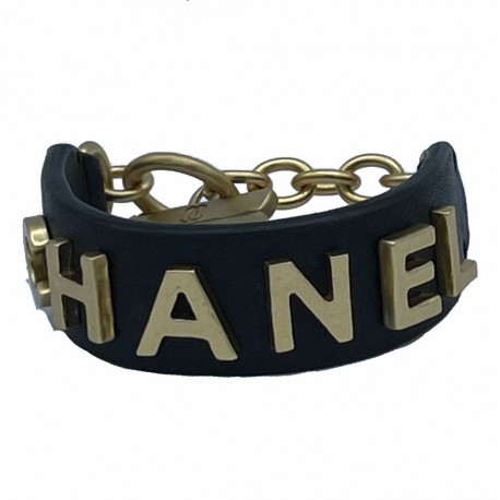 Bracelet C H A N E L....