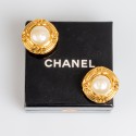 CHANEL Vintage Round Clip-0n Earrings