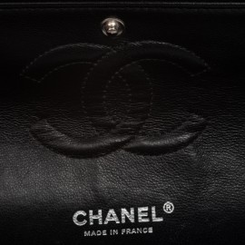 Timeless CHANEL cuir d'agneau all black