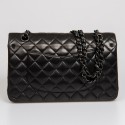 Timeless CHANEL cuir d'agneau all black