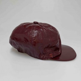 Casquette CHANEL T M verni  bordeaux