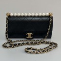 Wallet on chain CHANEL noir et perles