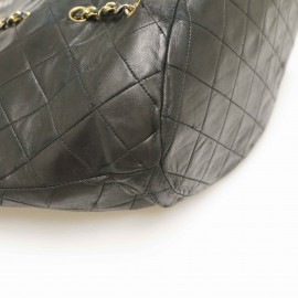 Cabas vintage CHANEL cuir d'agneau noir