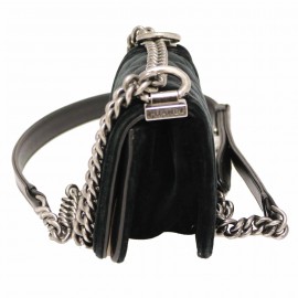 Mini sac Boy CHANEL velours noir