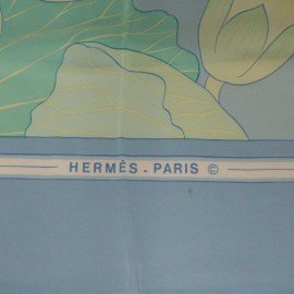 Grand carré HERMES Fleur de lotus