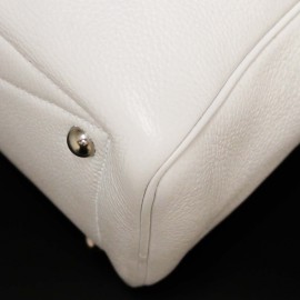 A REPARER Sac Victoria HERMES taurillon blanc