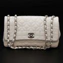 Sac Timeless CHANEL cuir blanc