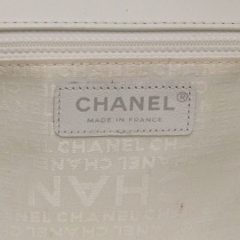 A RETEINDRE Timeless CHANEL blanc