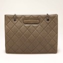 Cabas CHANEL cuir matelassé gris