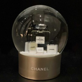 Boule à neige CHANEL 