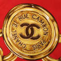 Châle CHANEL 31 rue Cambon