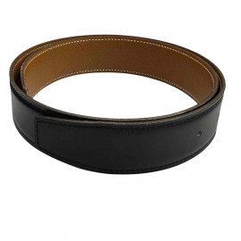 Ceinture HERMES T 65  réversible en cuir box noir et cuir grainé gold