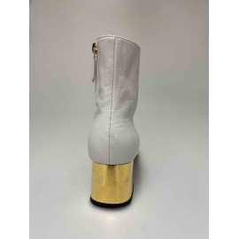 Bottes CHANEL T37  Collector guetres amovibles blanches