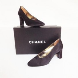 Escarpins en satin noir CHANEL T36