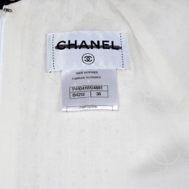 Robe CHANEL T 38 tweed blanche et noire