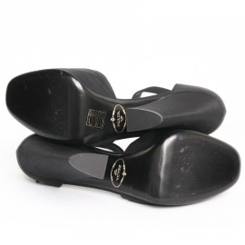 Escarpins PRADA  t 38.5 en satin noir