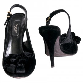 Escarpins GIAMBATTISTA VALLI T 38.5 en velours noir