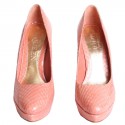 Escarpins ALEXANDER MCQUEEN T 37 en python corail