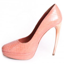 Escarpins ALEXANDER MCQUEEN T 37 en python rose