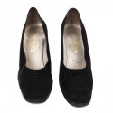 CHANEL T 39 Black Suede pumps