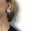 Clips CHANEL Vintage Pearl Pearl Earrings