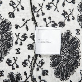 CHANEL T 36 en black and white flower dress