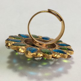 TAILLE Bague MARGUERITE DE VALOIS en pâte de verre vert et bleu, strass et métal doré