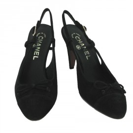 Sandales CHANEL T 37 daim noir