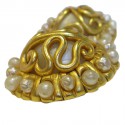  CHANEL vintage clip-on earrings in gilded metal, pearls 