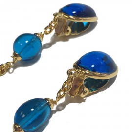 Clips d'oreille MARGUERITE DE VALOIS en pâte de verre bleu 