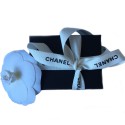 Broche CHANEL  "C H A N E L" tricolore