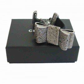 Bracelet CHANEL ruban strass en métal argenté et ruban gros grain noir