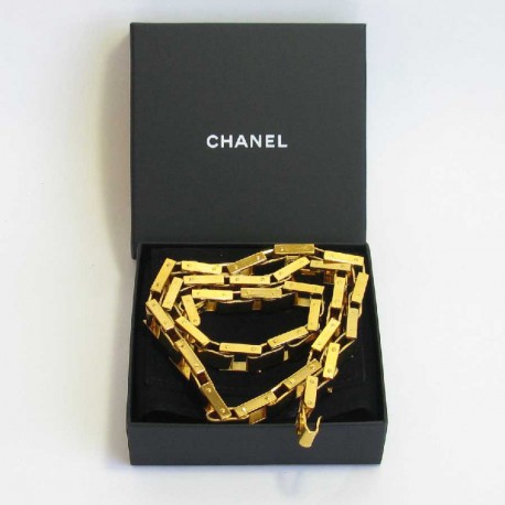 CHANEL vintage articulated...