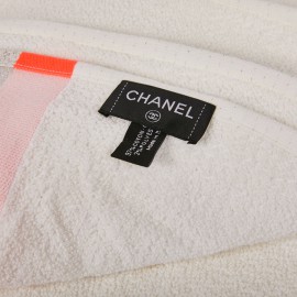 Serviette de plage CHANEL blanche et rose fluo