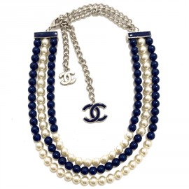 Sautoir CHANEL triple rangs perles bleues