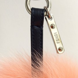 Charm FENDI pompon bicolore rose et bleu