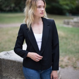 Veste T 34 CHANEL croisée  laine noire