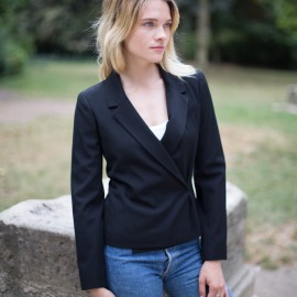 Veste T 34 CHANEL croisée laine noire