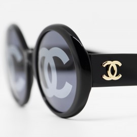 Lunettes de soleil CHANEL CC Vintage noire