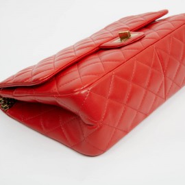 2.55 CHANEL cuir d'agneau rouge