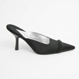 Sandales CHANEL T39 neuves noires bout perles