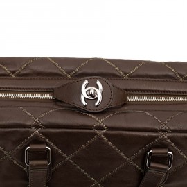 Cabas CHANEL cuir marron matelassé fils d'or